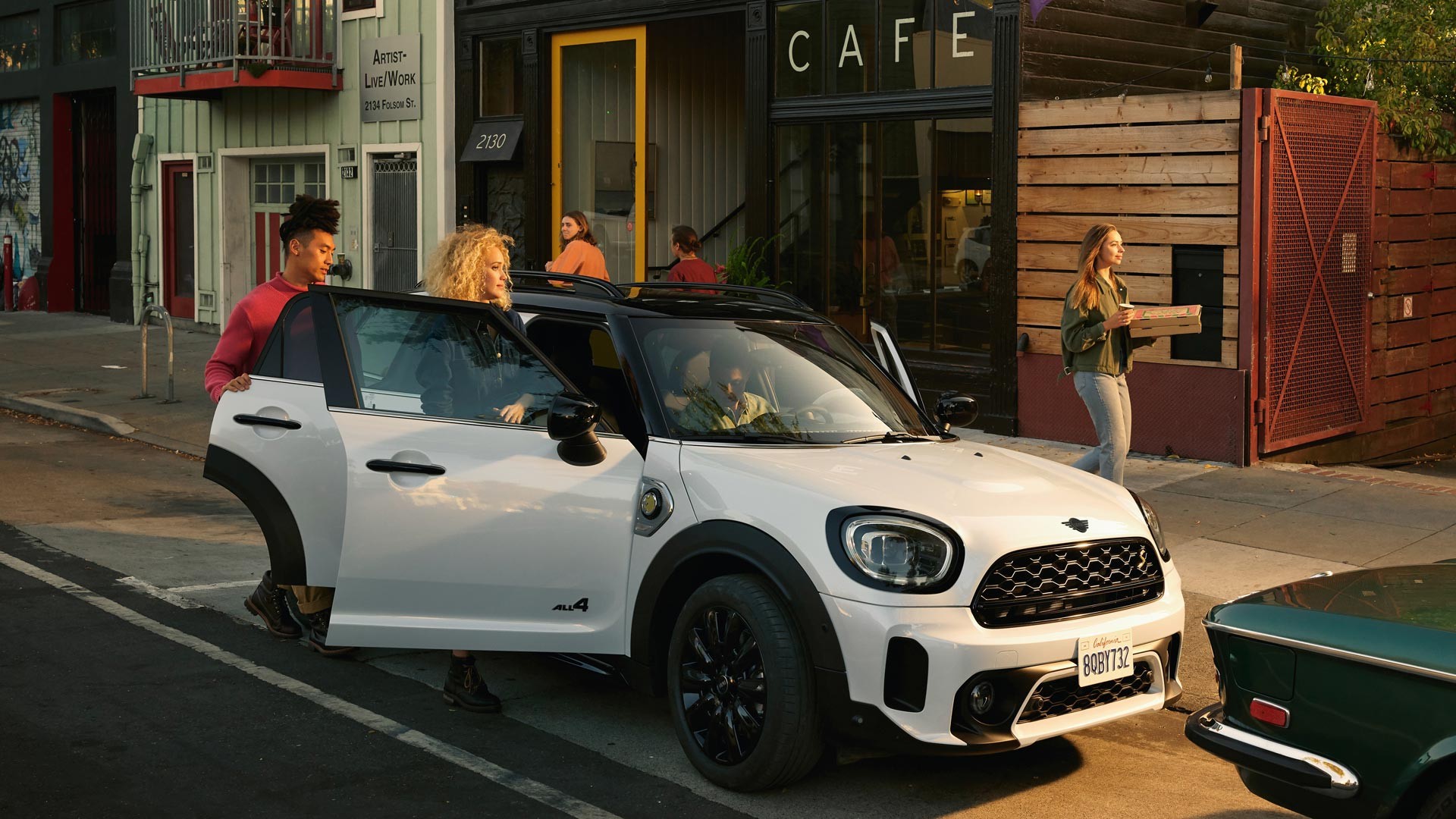 Mini e-liikuvus – laadimine – autode parkimisvõimalused